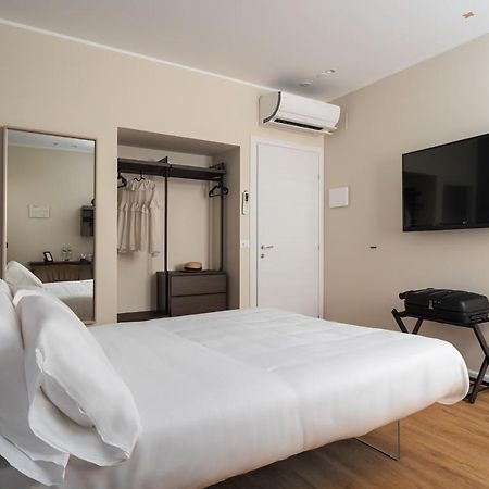 Attico 37 - Comfort Room Con Terrazza Privata Palermo Exteriör bild